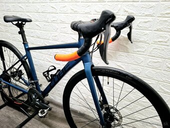 Ponúkam na predaj cestný bicykel Cube Attain 28" - 11