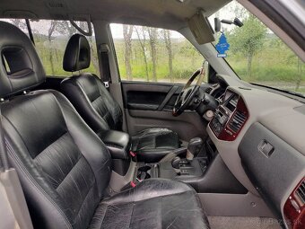 Mitsubishi Pajero 3.2 DiD 121KW AT/5 4x4 Uzávierka 2001 - 11