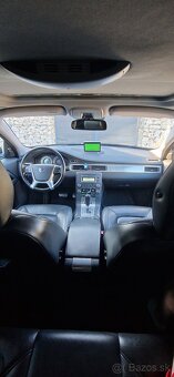 Volvo V70 D5 AWD - 11