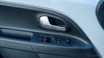 Volkswagen e-UP 2023 - 11