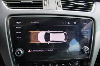 Škoda Octavia Combi 1.6 TDI 115k Style EU6 - 11