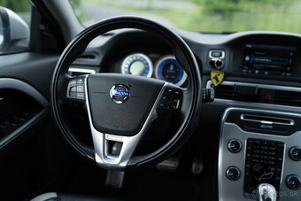 VOLVO V70 AWD R-Design D5 2013 Polestar 169Kw - 11
