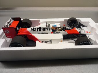 F1 MCLAREN HONDA MP4/4 CIRCUIT CATALUNYA 2015 ALONSO 1:18 - 11