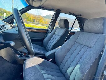 Mercedes w124 E trieda - 11