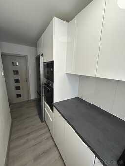 3-izbový klimatizovaný byt v centre mesta Partizánske - 11