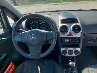 Opel Corsa 1.2 16V Essentia - 11