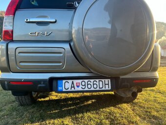 Honda CR-V 2.0i - 11