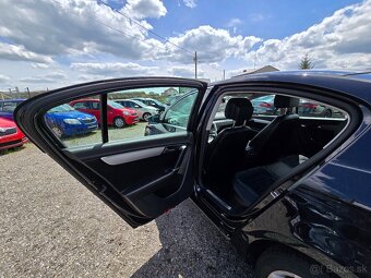 Volkswagen Passat 2.0 TDI 130KW Highline - 11