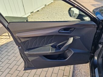 CUPRA FORMENTOR 1.5 TSI 150K DSG / ZÁRUKA 5 ROKOV - 11