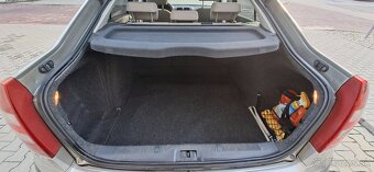 Predám Škoda Octavia II 1.9 TDI 77Kw Zachovalé R.V.2007 - 11