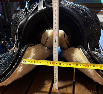 Westernový sedlový komplet 26) černé oválné krátké široké - 11