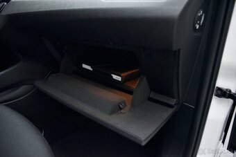 X1 xDrive 18d Advantage A/T, LED, Kamera, El.kufor - 11