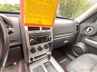 Dodge Nitro 2.8 CRD 4x4,automat - 11