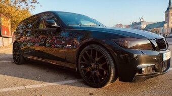BMW e91 330xd - 11