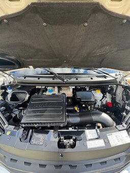 IVECO DAILY VALNÍK 7MIESTNE/ 2021 75 000km - 11