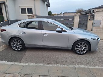 Mazda 3 - 11