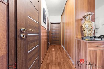 Kompletne zrekonštruovaný, zariadený 3-izbový byt v Petržalk - 11