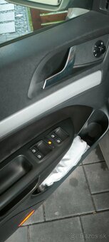 Škoda Octavia 2 facelift DSG - 11