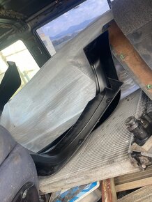 NISSAN PATROL Y60 2,8 - 11