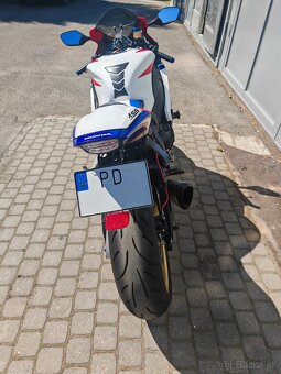 HONDA CBR 1000RR - 11