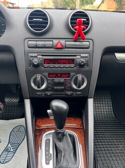 AUDI A3 1.6i AUTOMAT SPORTBACK - 11