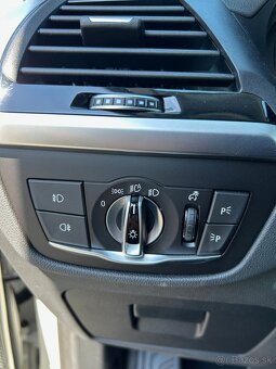 BMW X4 xDrive20d xLine A/T - 11