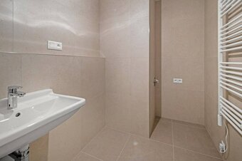 PREDAJ - Nový 2 izbový BYT ( nie apartmán) v Starom Meste, M - 11