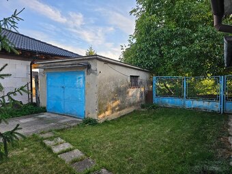 Predám rodinný dom vo Veľký Kostoľanoch na pozemku 2158 m² - 11