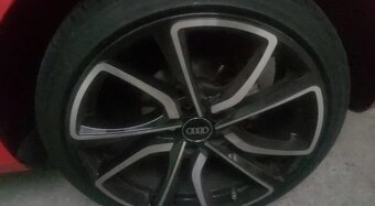 Stredové krytky - pukličky kolies AUDI . - 11