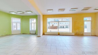 Prenájom obchodných priestorov v centre Dolného Kubína - 11