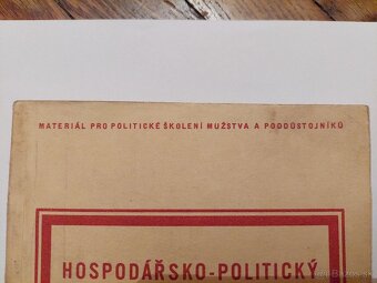 Stará vojenská príručka z r. 1953 - 11