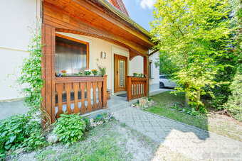 BOSEN | Priestranný rodinný dom s pivnicou, garážou a záhrad - 11