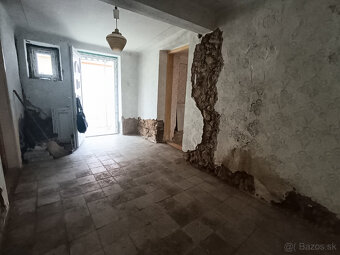 Dom s 2 izbami, vhodný na rekonštrukciu 20min. z Košíc, Gönc - 11