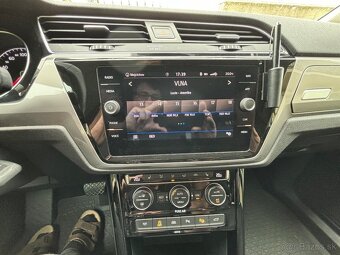 Predám VW TOURAN 2.0 - 11