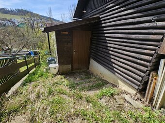 Záhradna chatka s pozemkom v ososbnom vlastníctve- Budatín - 11
