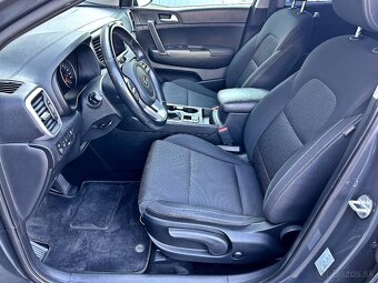 Kia SPORTAGE 1,6TGDi AT7 4x4 BLACK Editio + ŤAŽÉ - 11