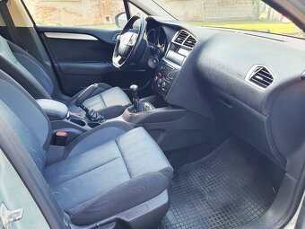 Citroën C4 1.6 VTi Attraction - 11