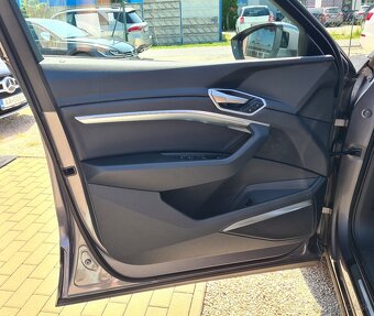 AUDI E-TRON 50 SPORTBACK QUATTRO ADVANCED - 11