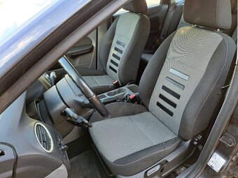 Ford Focus 1.8 16V duratec 92kw,r.v.2010 - 11