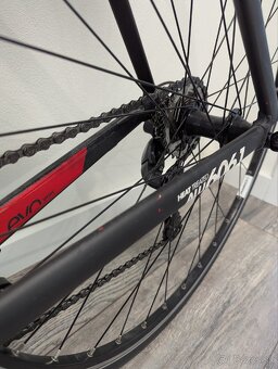 Cestný bicykel B'Twin Triban 520, M, Shimano Sora 3x9 - 11