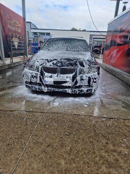 BMW 320D E90 - 11
