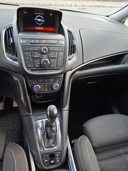 Opel Zafira C tourer 7 miestne - 11