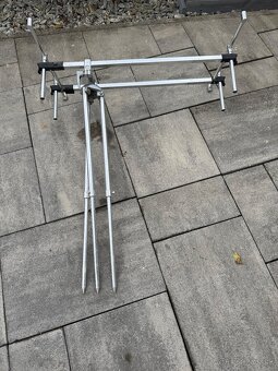 Stojan na udice gull - 11