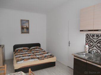 Apartmánový rodinný dom vo Veľkom Mederi - 11