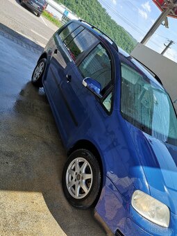 VW Touran 1.9 Tdi - 11