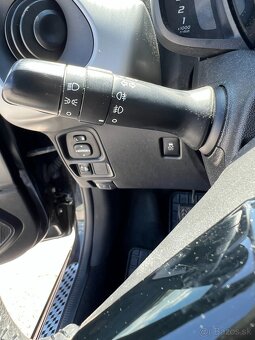 Peugeot 108 - 11