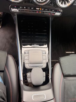 Mercedes-AMG GLB 35 4MATIC 5/2021 - 11