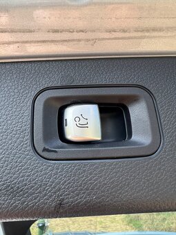 Mercedes-Benz GLC SUV 250d 4MATIC A/T - 11