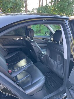 Mercedes Benz E320 CDI 4 MATIC - 11