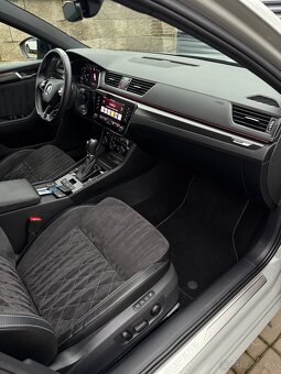 Škoda SUPERB SPORTLINE 2.0TDi DSG 147kW VIRTUAL/MATRIX/DCC - 11